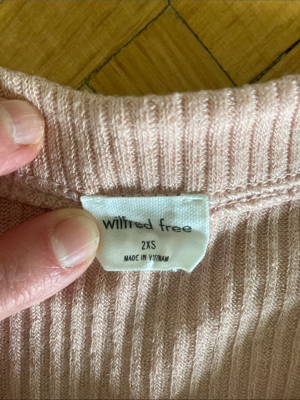 Wilfred Pale Pink Ribbed Button-Front Crop Cardigan - Picture 2 of 4